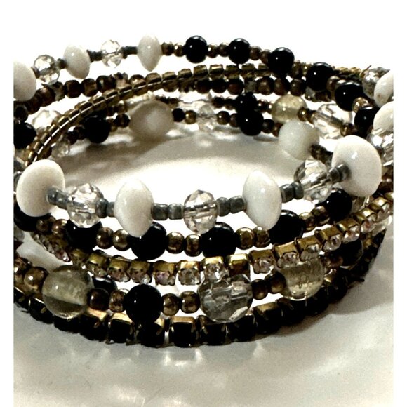Whimsy Multi-Layer White Black Beaded Coil Wrap Bracelet Memory Wire Y2k Inspo - Picture 1 of 6
